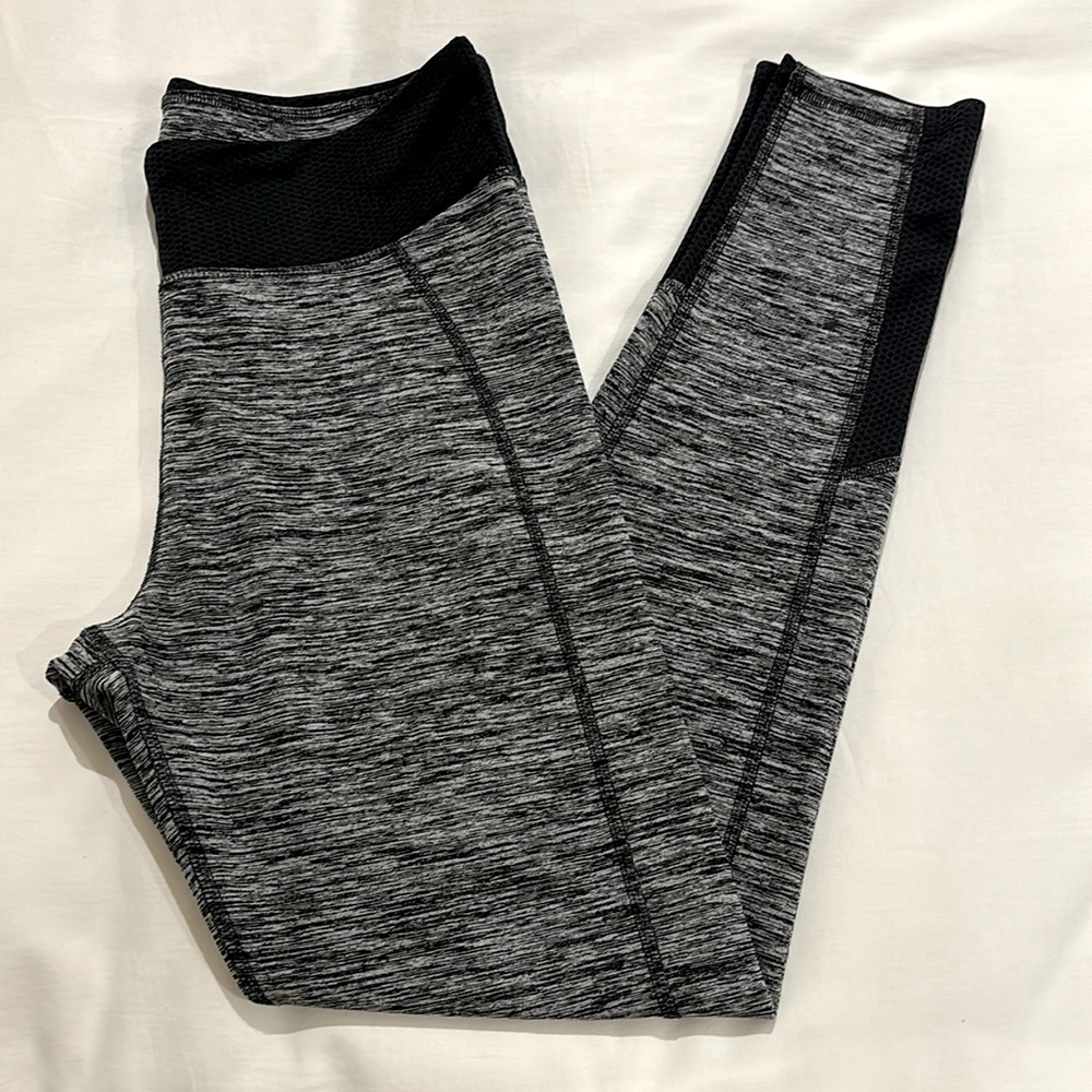 Abercrombie & Fitch 7/8 leggings, M